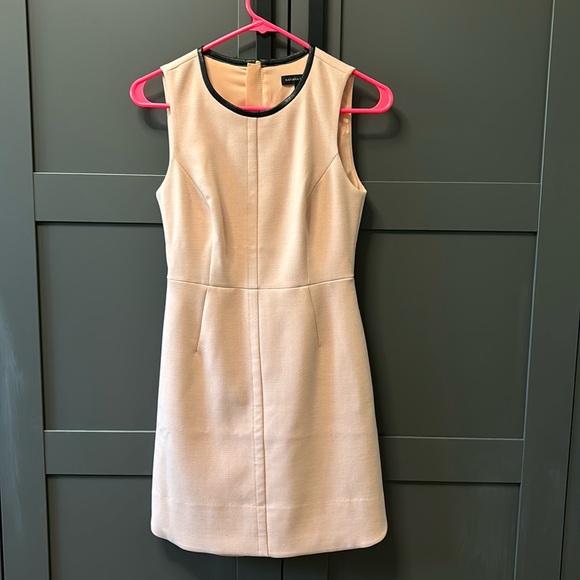 Banana Republic Dresses & Skirts - Banana Republic Dress 0P